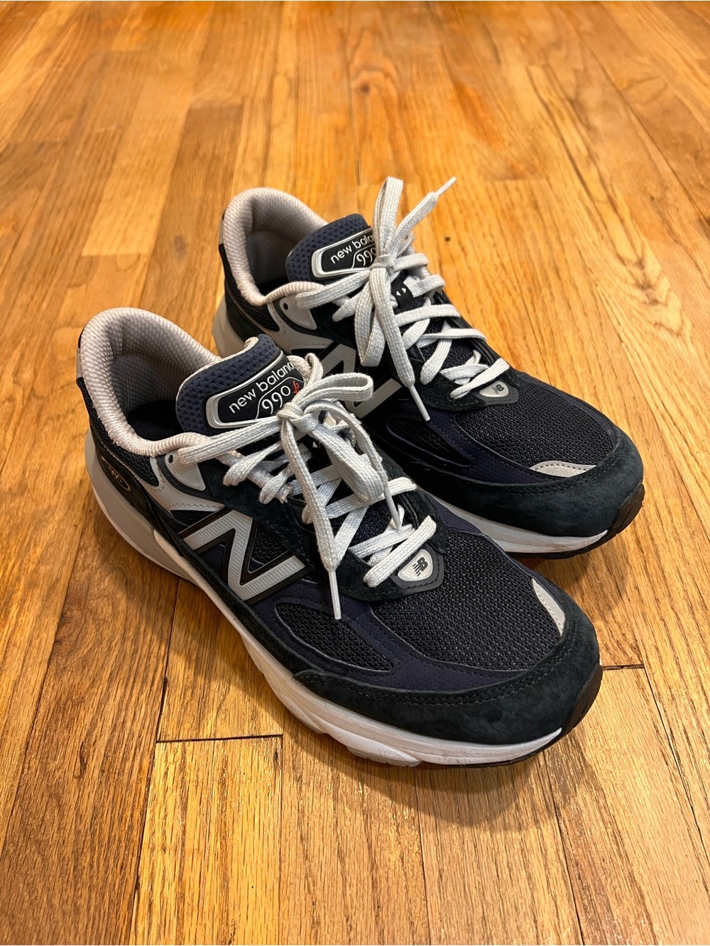New Balance 990 v6 sneakers Navy/White Womens 9.5